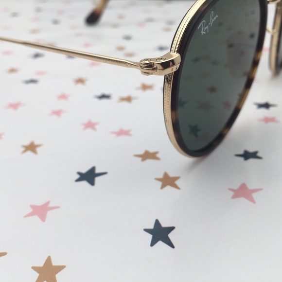 Ray-Ban 3647N 001 51-22
Made in Italy